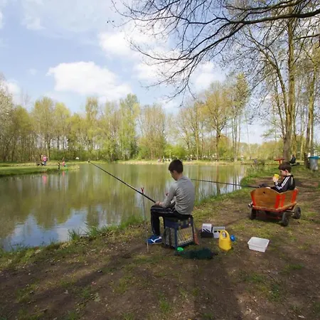 Willa In Limburg Near Designer Outlet Roggel