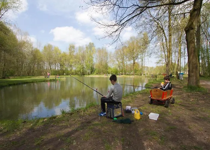 Villa In Limburg Near Designer Outlet Roggel